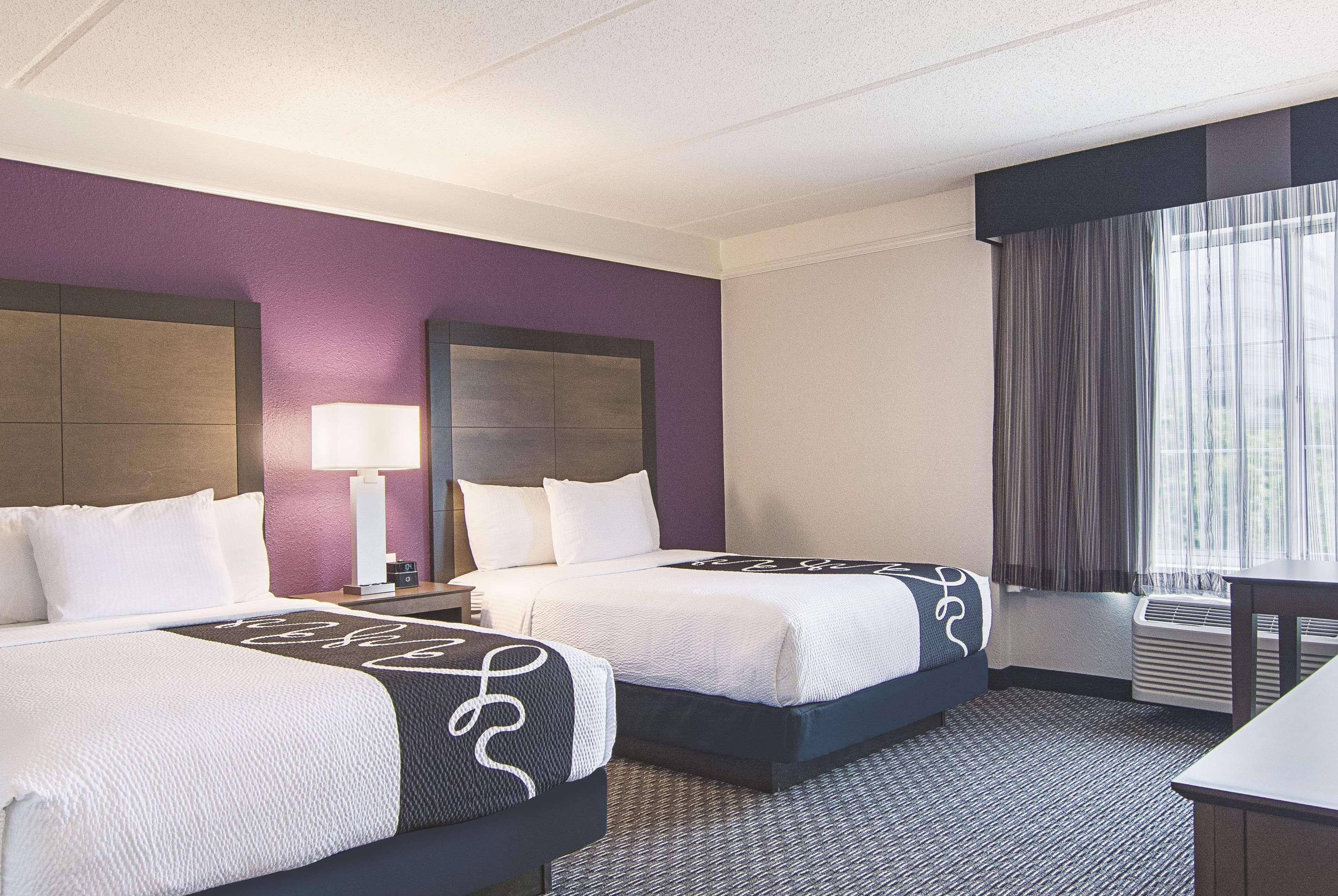 La Quinta By Wyndham Atlanta Perimeter Medical Hotel 3*