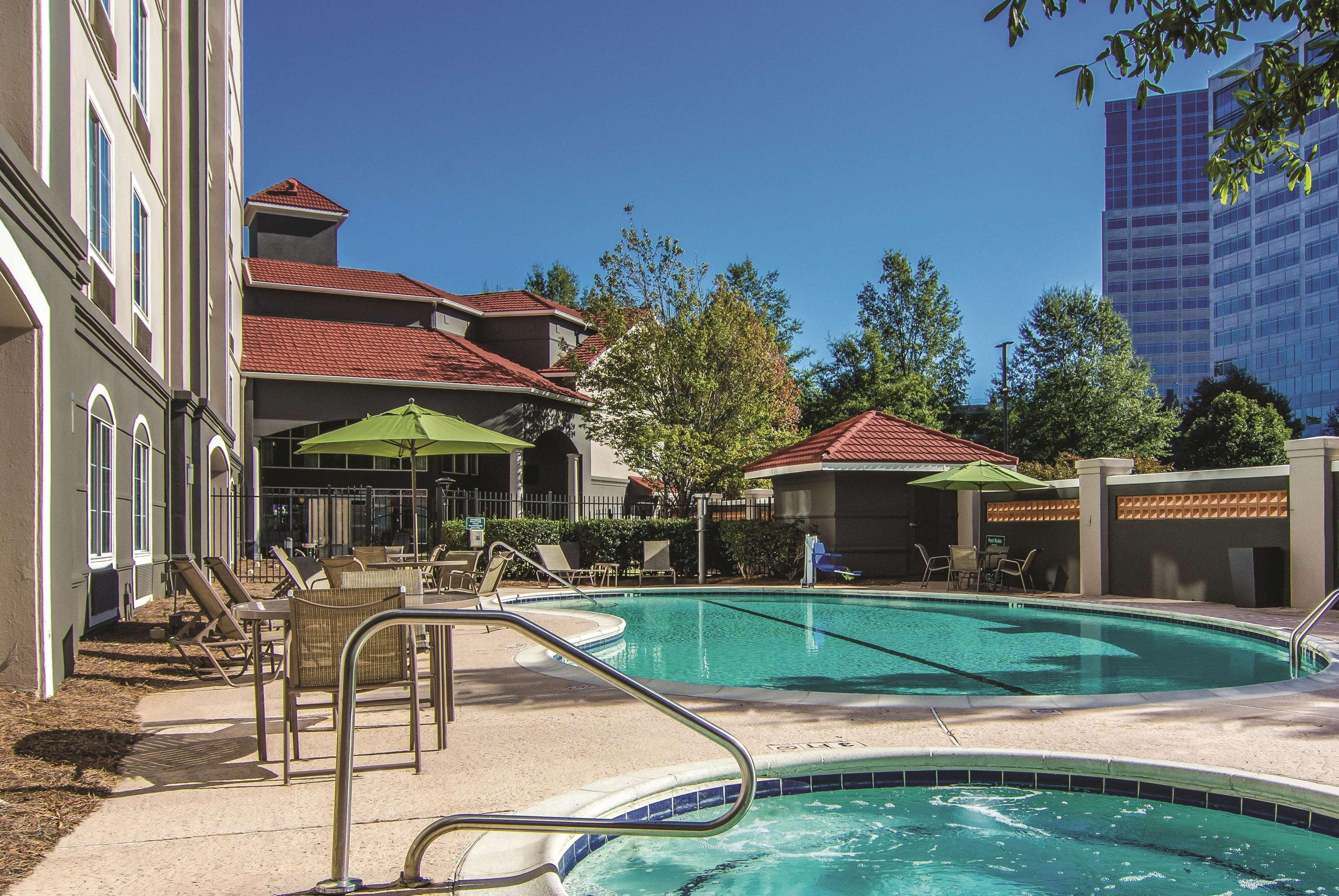 La Quinta By Wyndham Atlanta Perimeter Medical Hotel