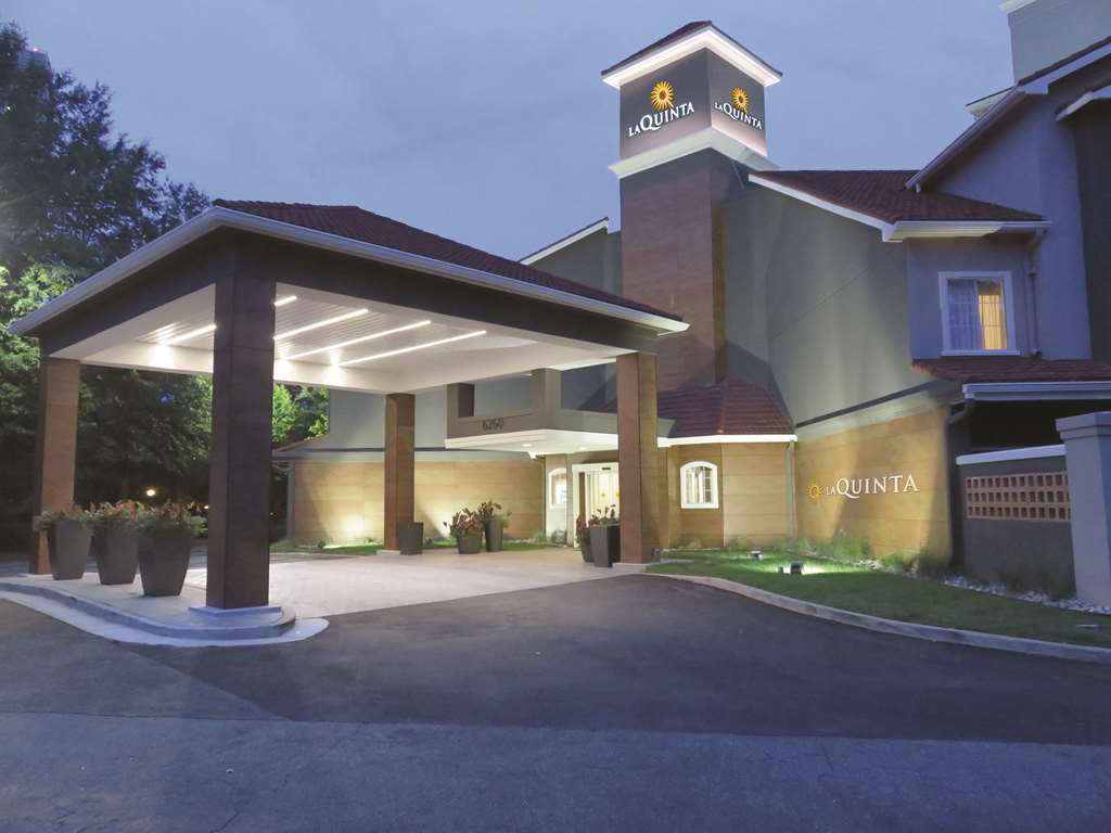 La Quinta By Wyndham Atlanta Perimeter Medical Hotel 3*