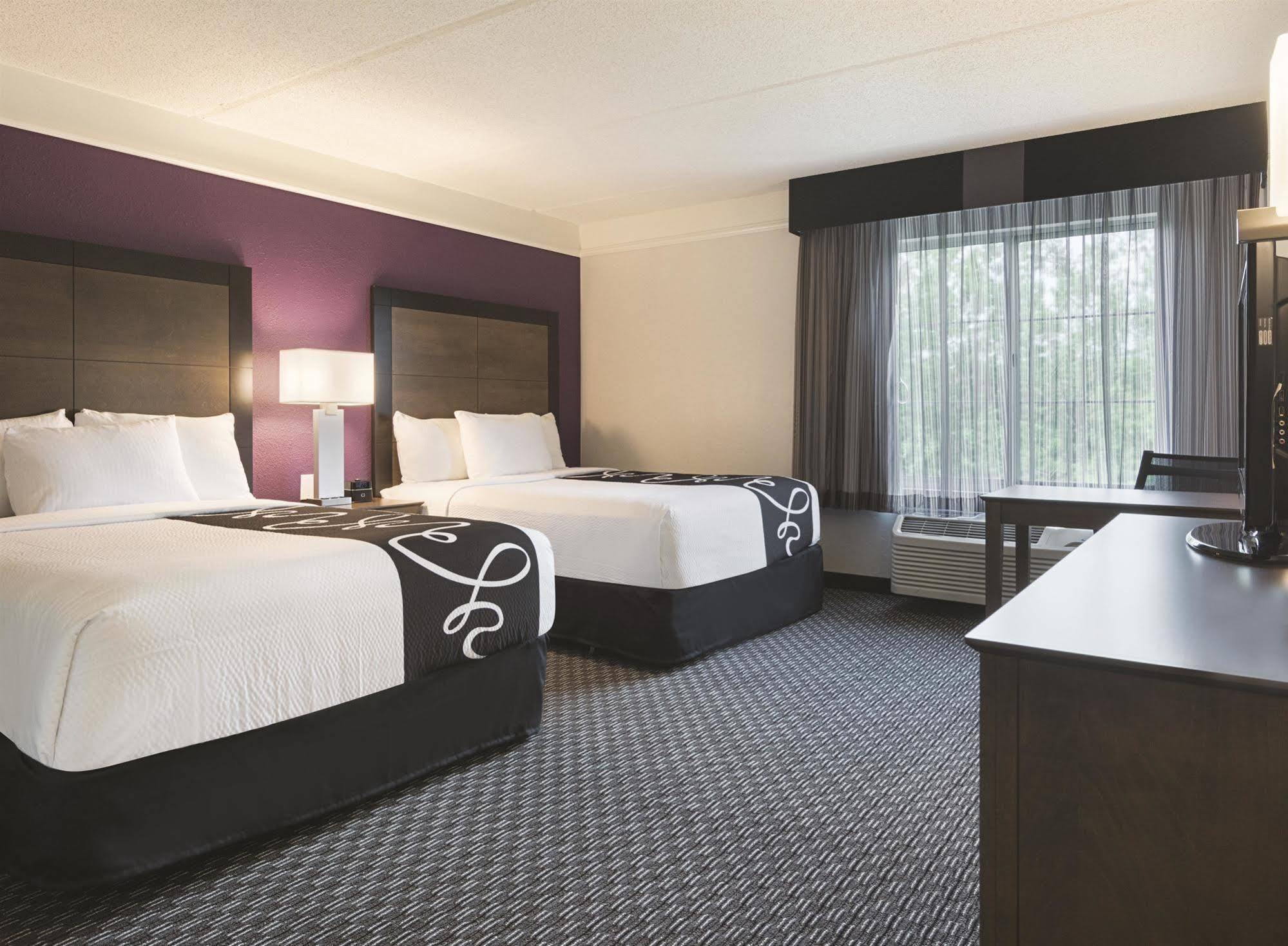 Hotel La Quinta By Wyndham Atlanta Perimeter Medical