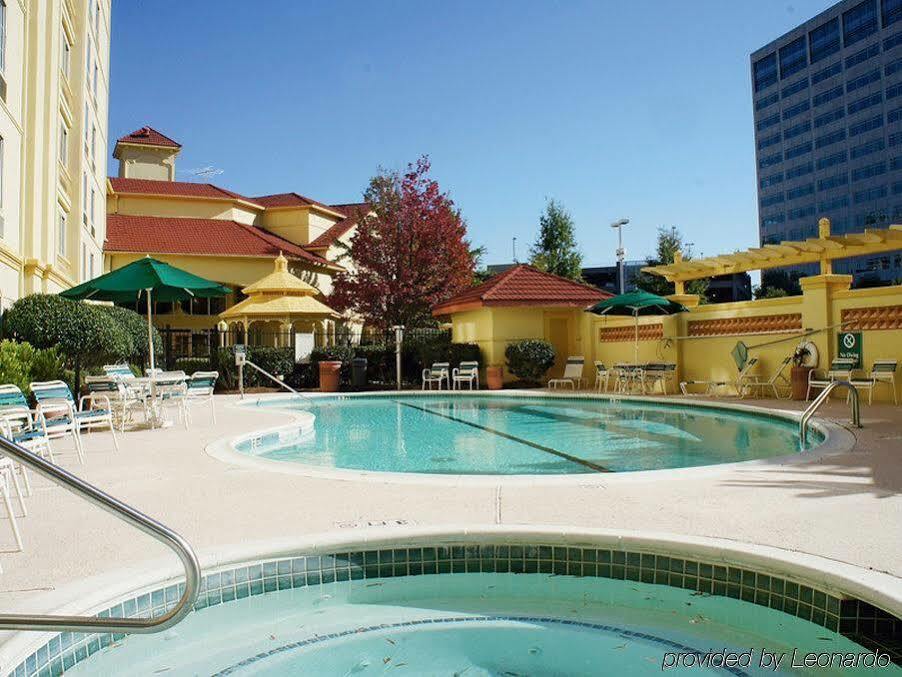La Quinta By Wyndham Atlanta Perimeter Medical 3*